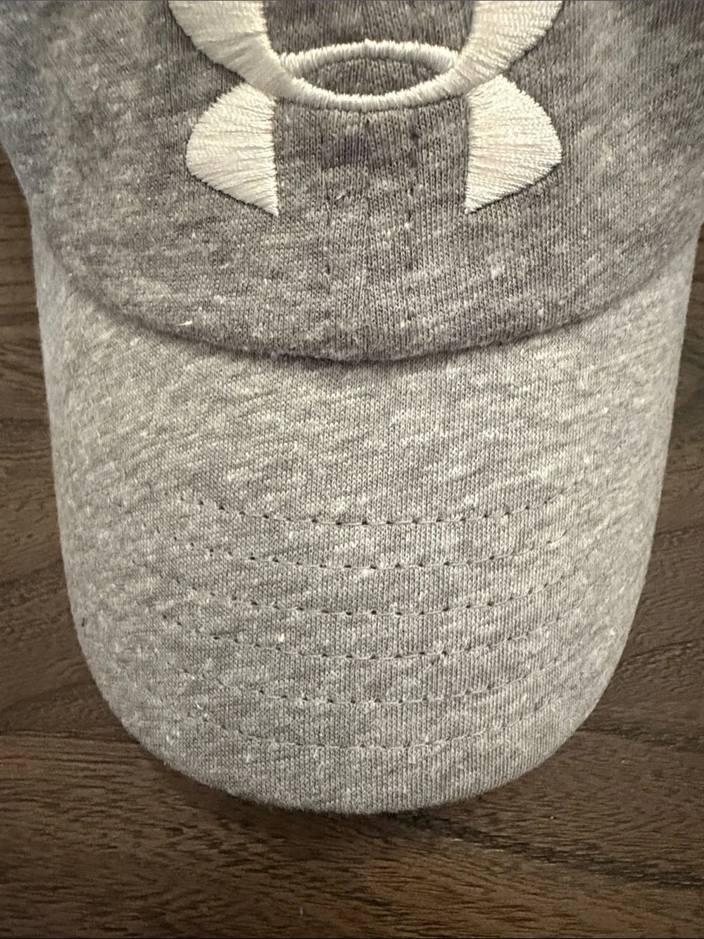 Under Armour Women’s Gray Logo Baseball Cap